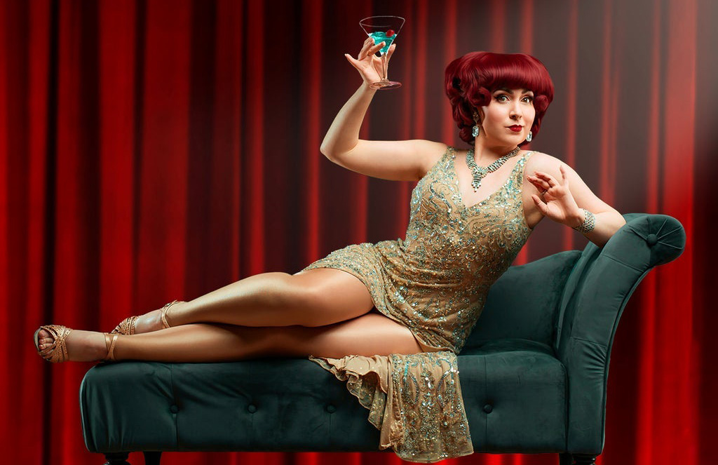 Lucy Darling Brings Her Award-Winning Comedy and Magic Show to Pontiac This Sunday